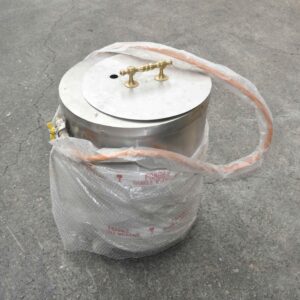 TANDOOR ROUND WITH WHEELS 450 X 710